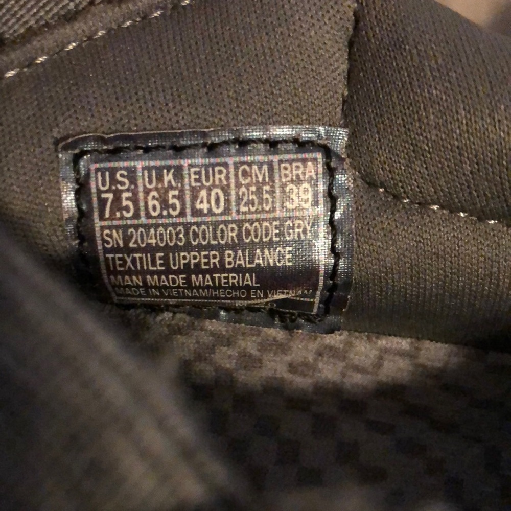 Skechers Sneakers Size 7.5 - Picture 13 of 14